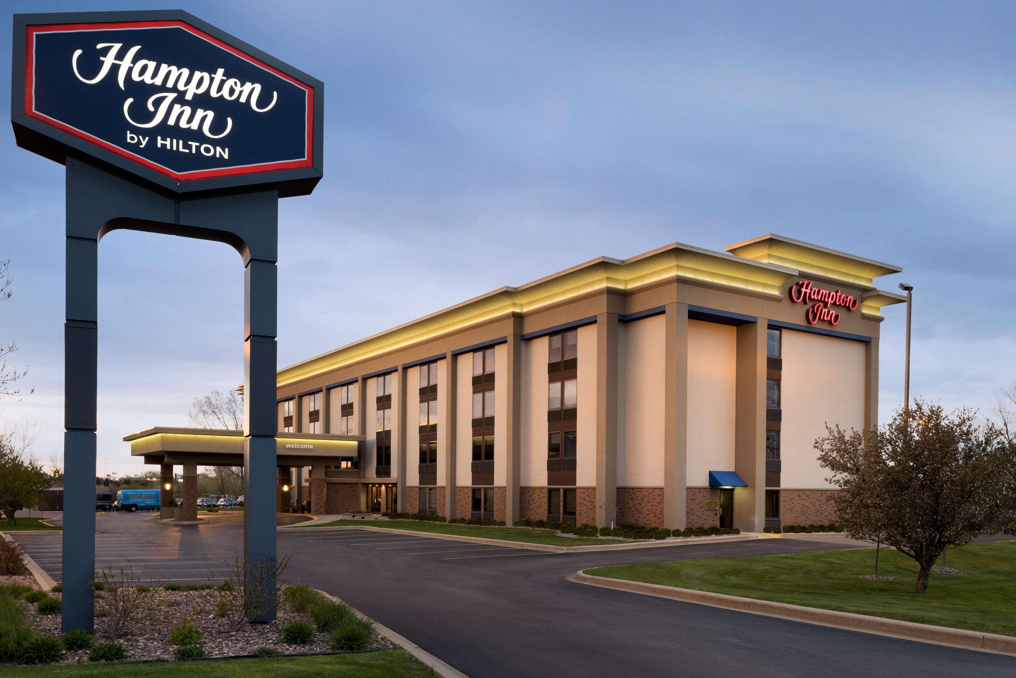 Hampton Inn Appleton-Fox River Mall Area Exterior photo