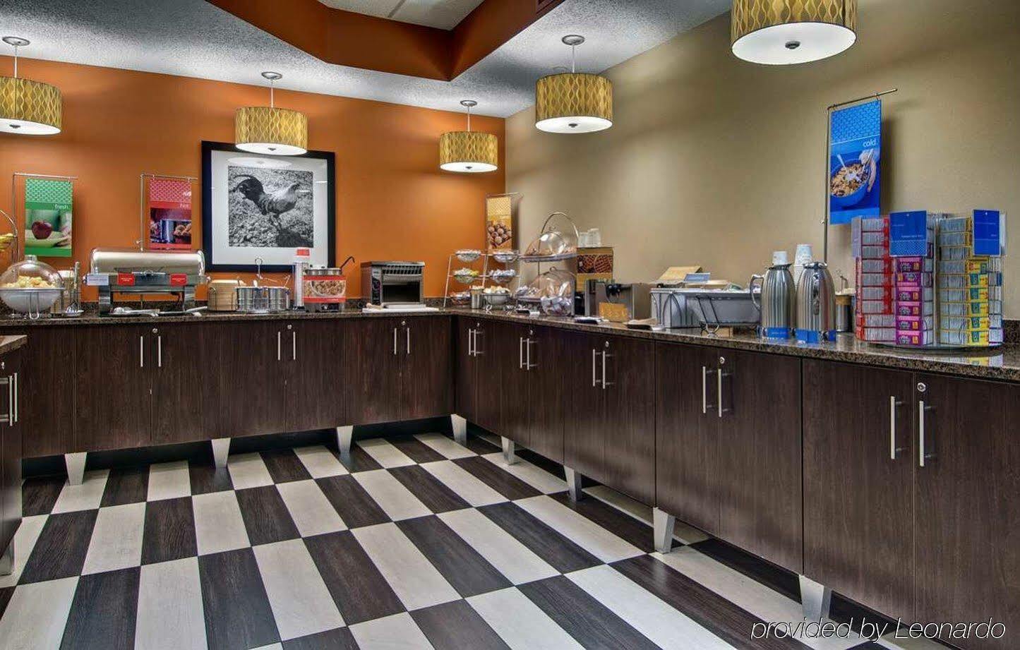 Hampton Inn Appleton-Fox River Mall Area Exterior photo